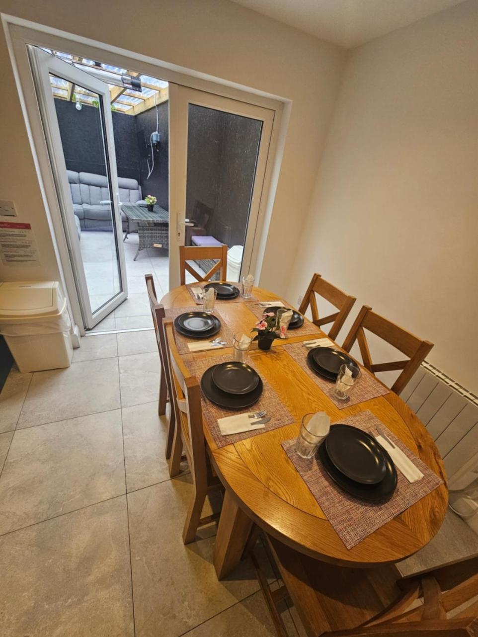 Апартаменты 3 Eyre Square Lane Голуэй Экстерьер фото